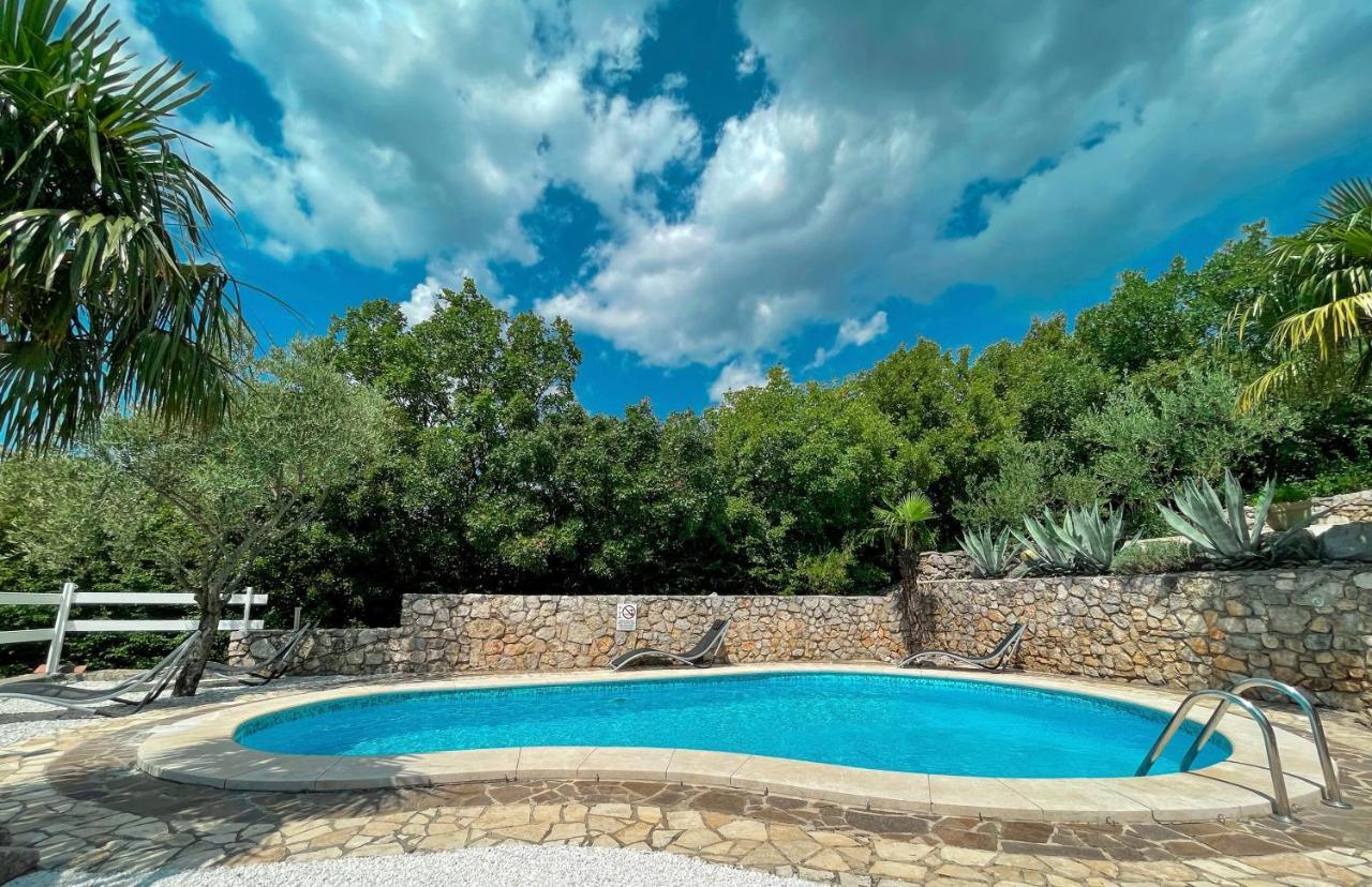 Apartments Villa Klaudia - Adults Only Crikvenica Exterior foto